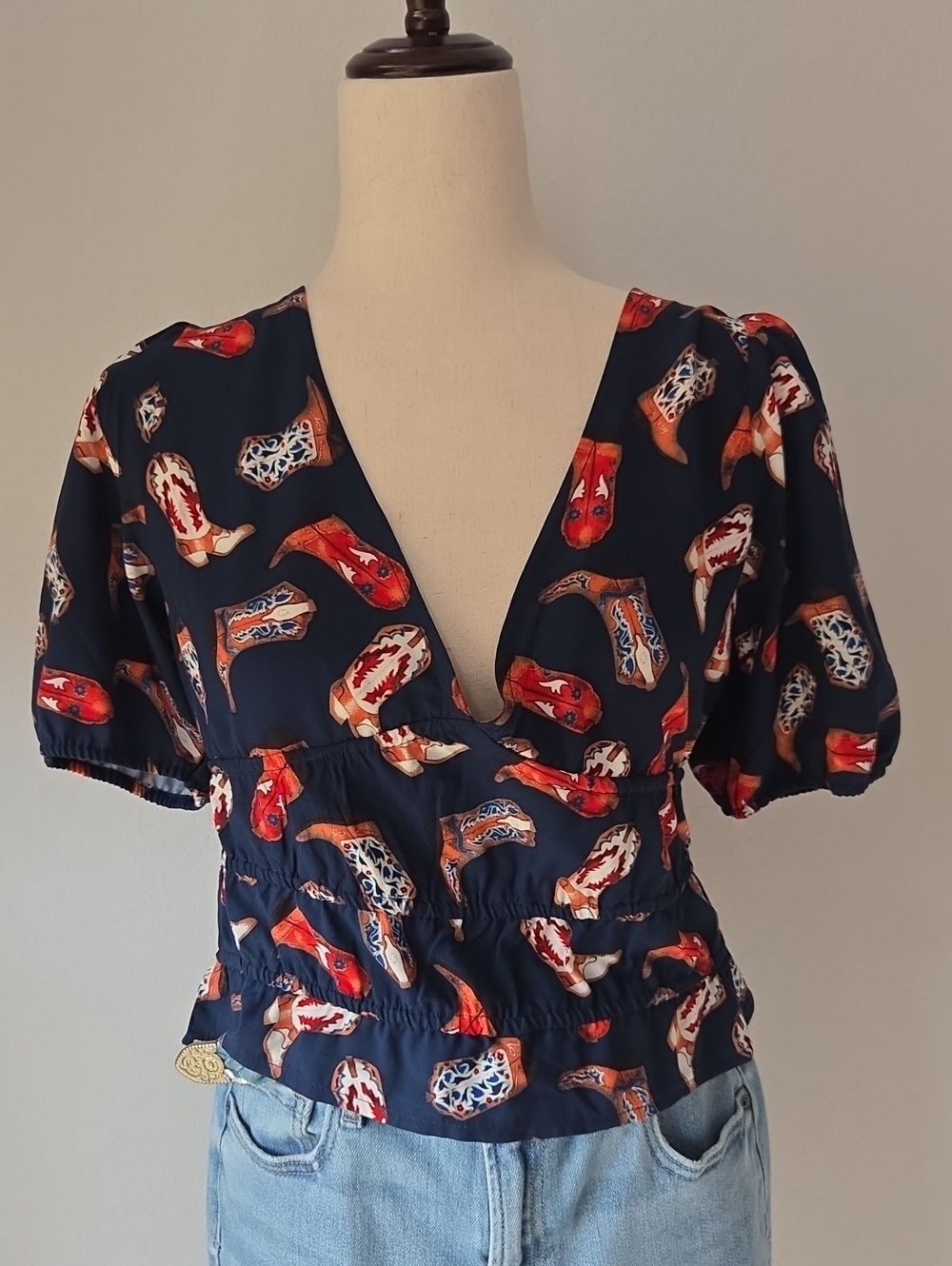 Wrangler Retro Navy V-Neck Crop Blouse Red White Blue Boots Western Chic Large